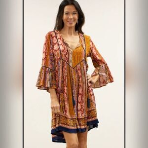 Love Kyla laina dress size L